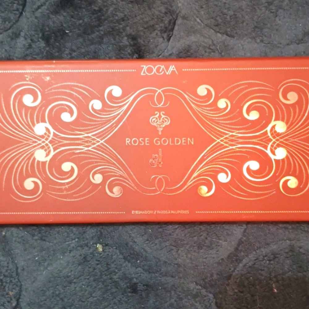 Zoeva Eyeshadow Palette